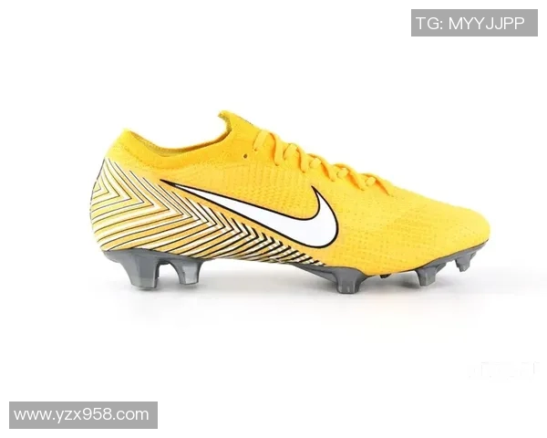 穿鸳鸯色足球鞋的球星独特风格与球场表现引发关注